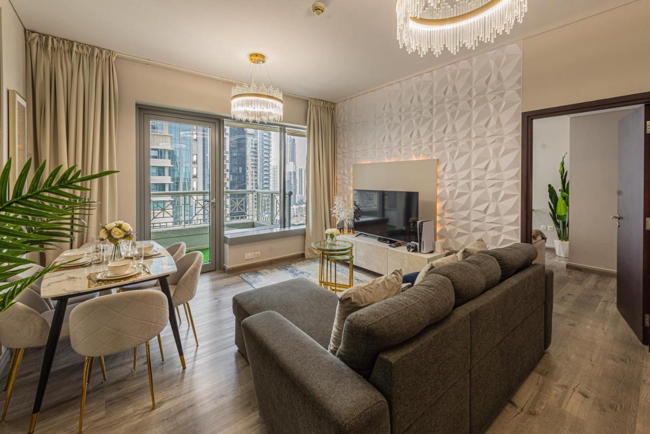 First Class 2Br With Full Burj Khalifa And Fountain View Дубай Екстер'єр фото