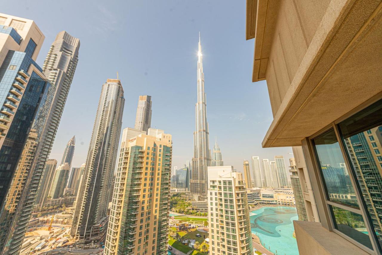 First Class 2Br With Full Burj Khalifa And Fountain View Дубай Екстер'єр фото